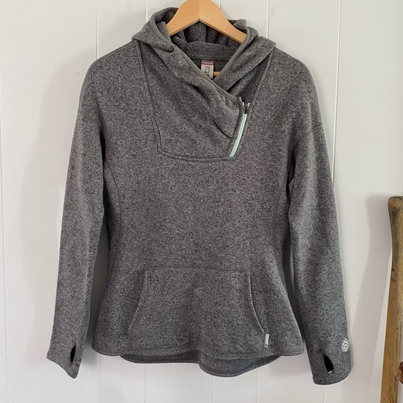 Stio Sweetwater Hoodie Fleece Grey Pullover Zip Hood Outdoor Knit Gorpcore - Picture 2 of 16